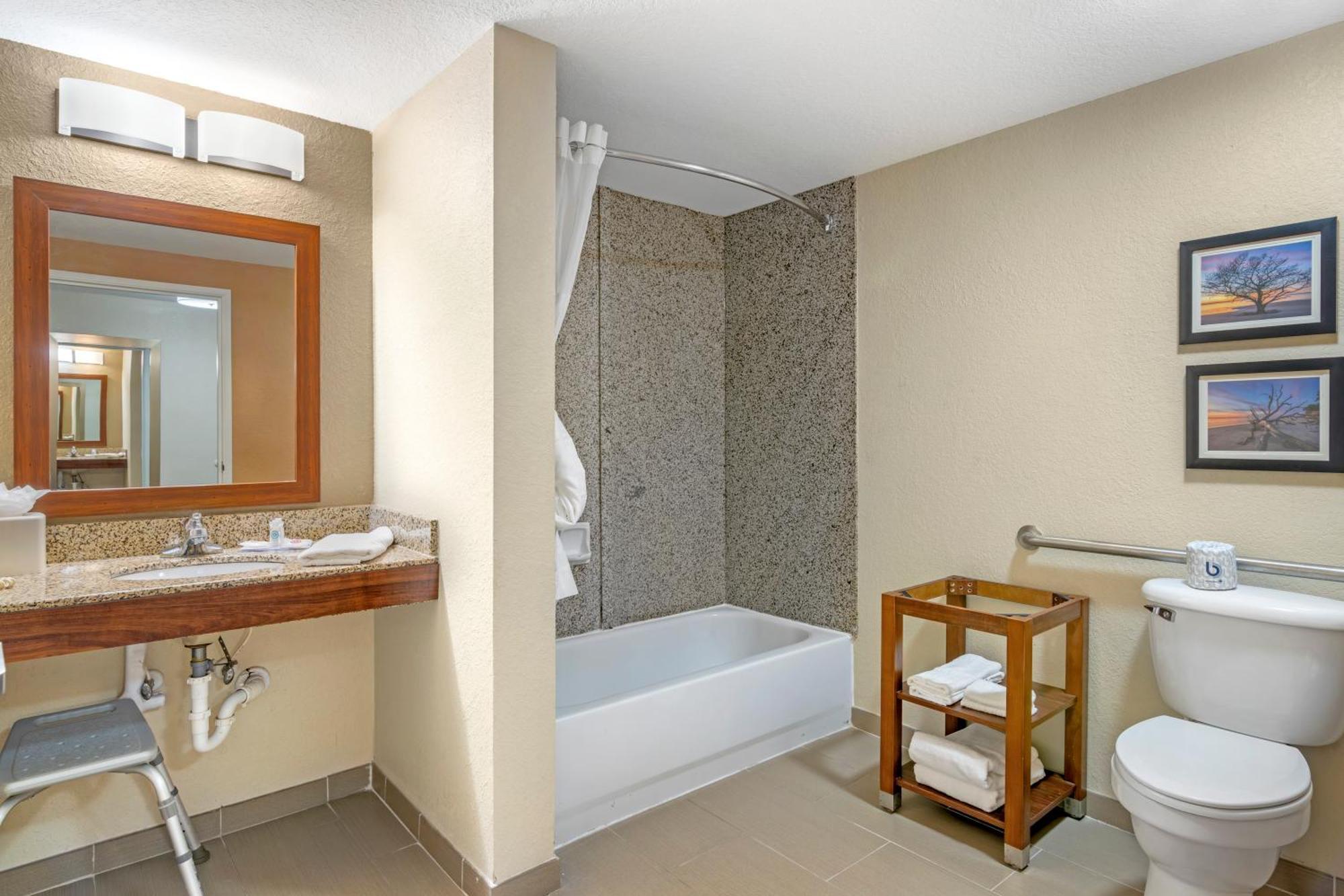 Comfort Suites Brunswick Luaran gambar